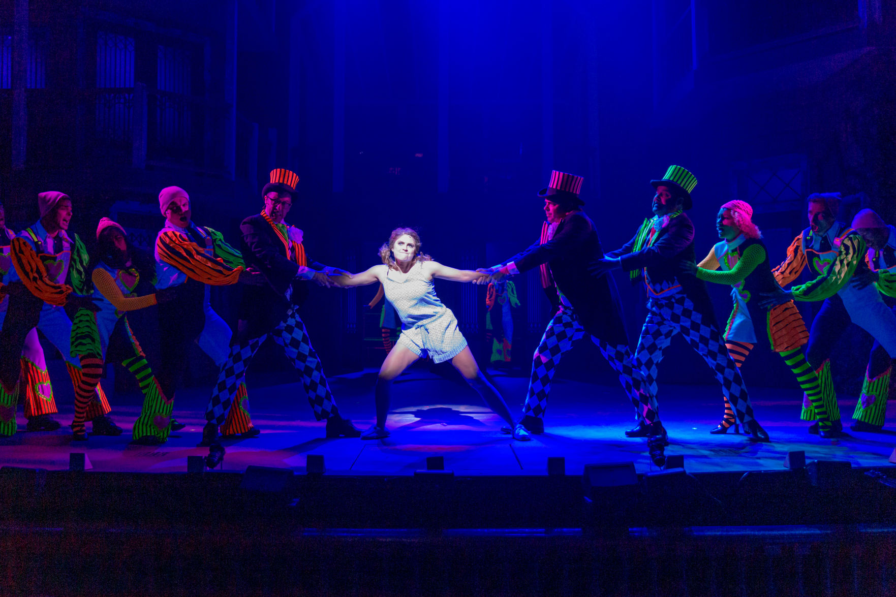 Mamma Mia Katie Bates and the Cast of Mamma Mia - Photo by Kinectiv.jpg